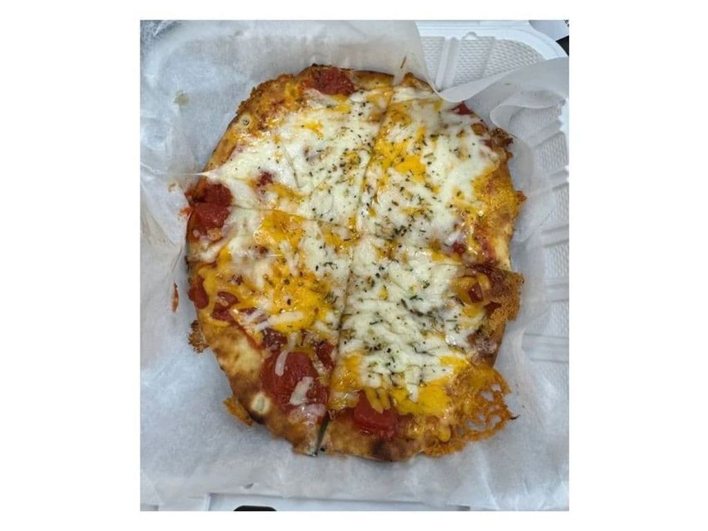OVEN FRESH CHEESE PIZZA