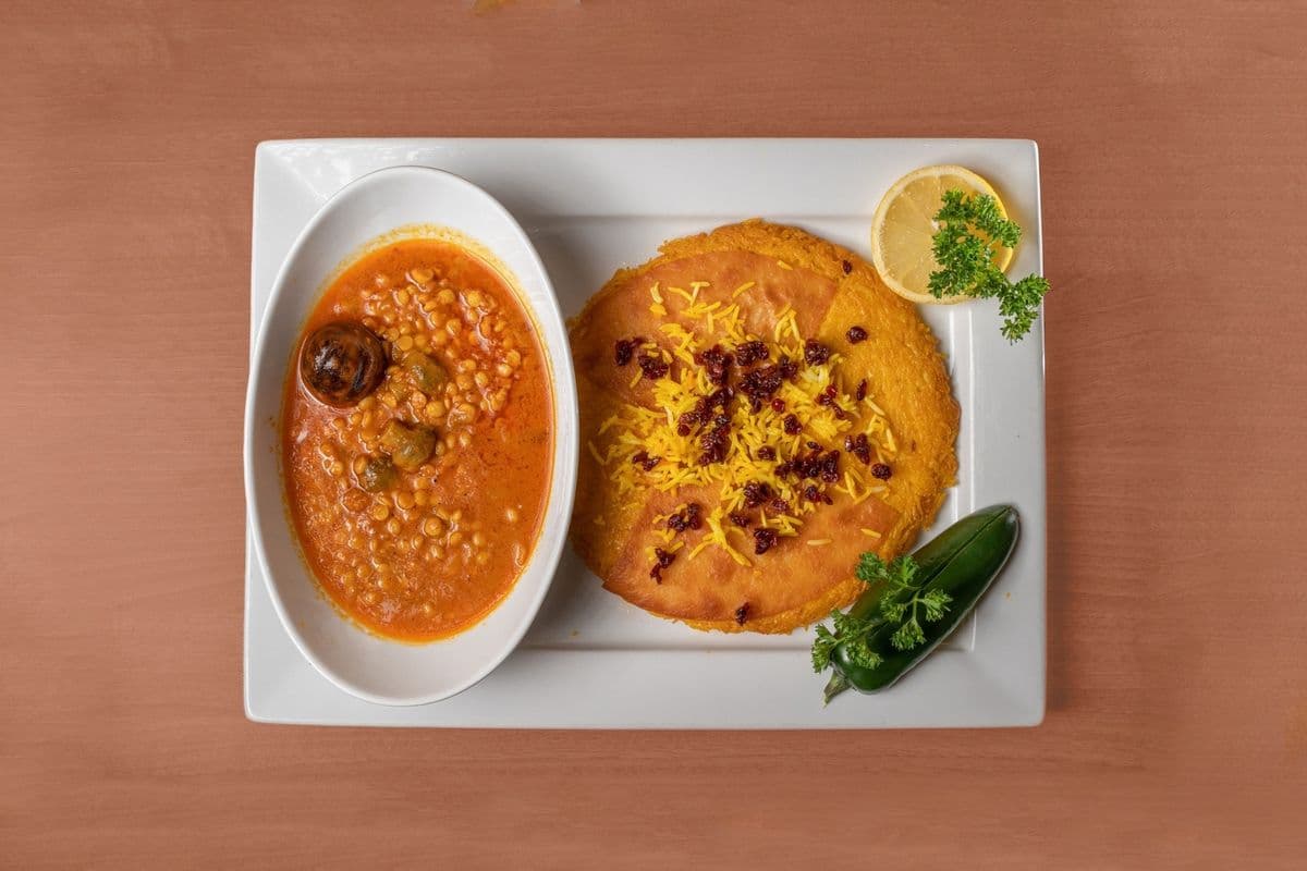 Tahdig with Khoresht (Stew)