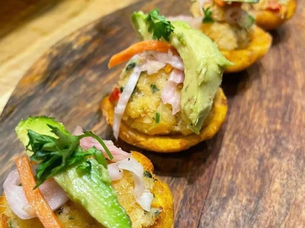Chitay Plaintan Bowls