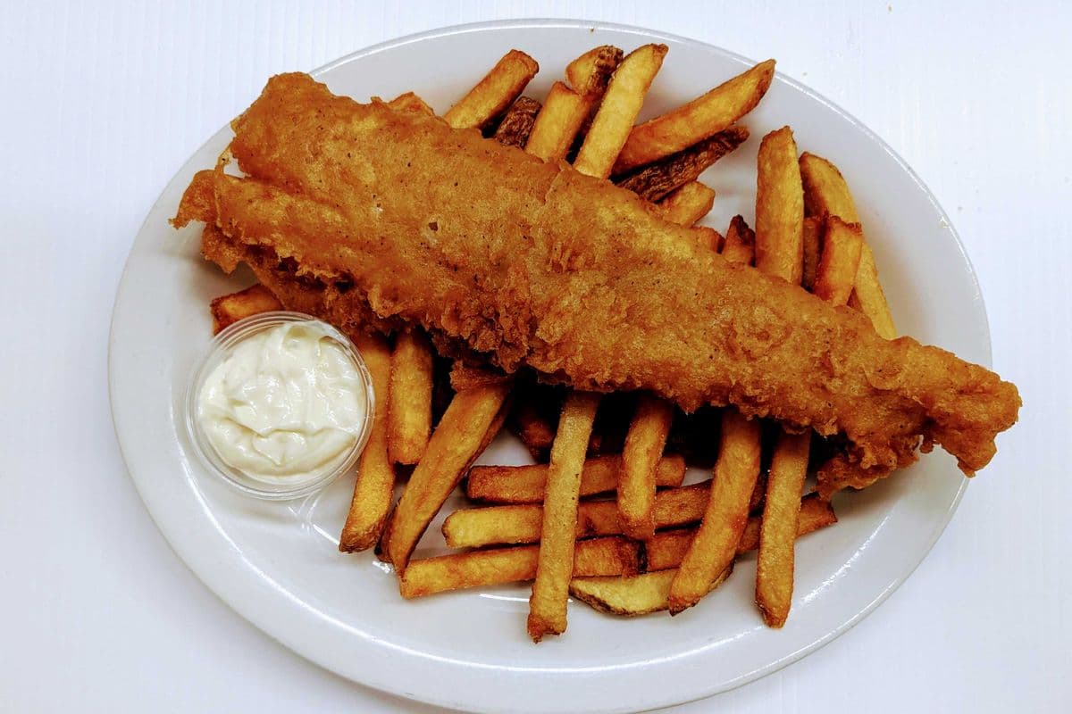 1 PC COD Fish 5oz and Fresh-cut Fries (950 Cal)