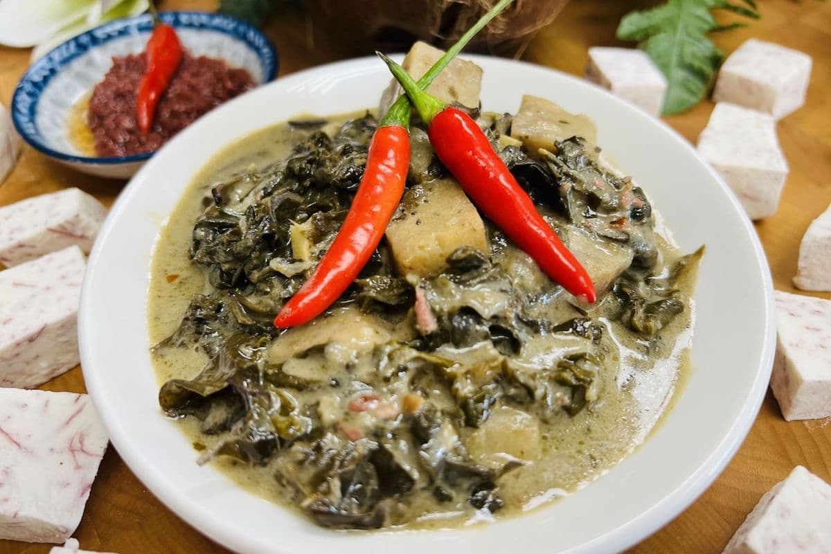Laing (Mildly Spicy)