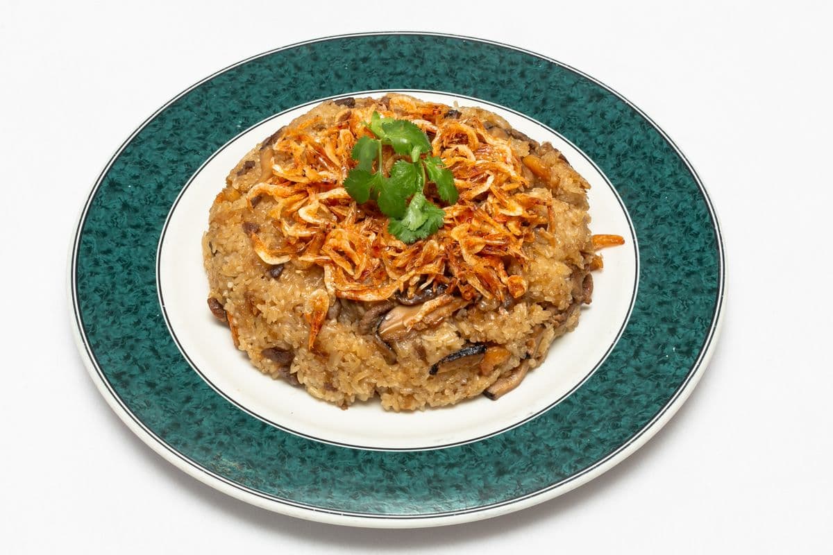 231. Sticky Rice with Dry Shrimp and Pork (櫻花蝦油飯)