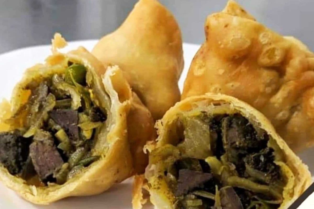 Large Beef Koliza Shingara (2pcs)