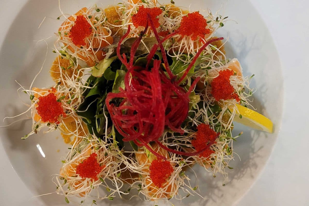 Salmon Flower Roll