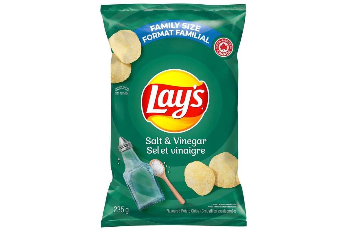 Lay's · Salt and Vinegar Chip (165g)