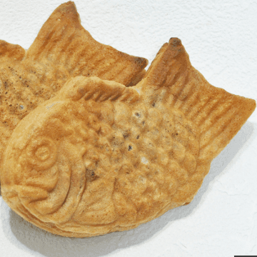 - Taiyaki ( Red Bean Pancake )