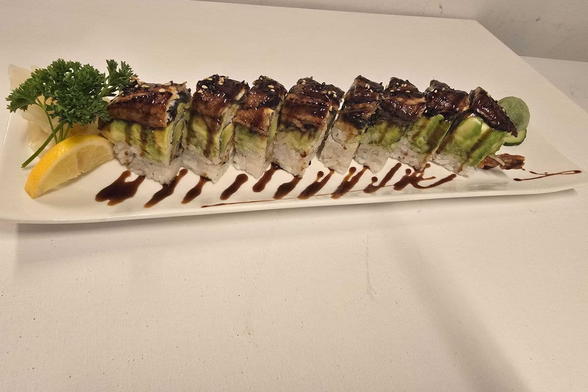 Black Mamba Roll (8 pcs)