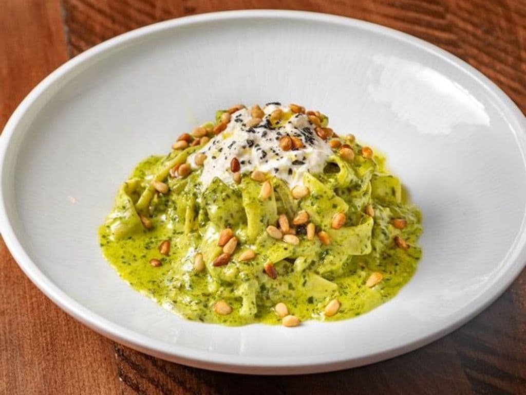 Tagliatelle al Pesto