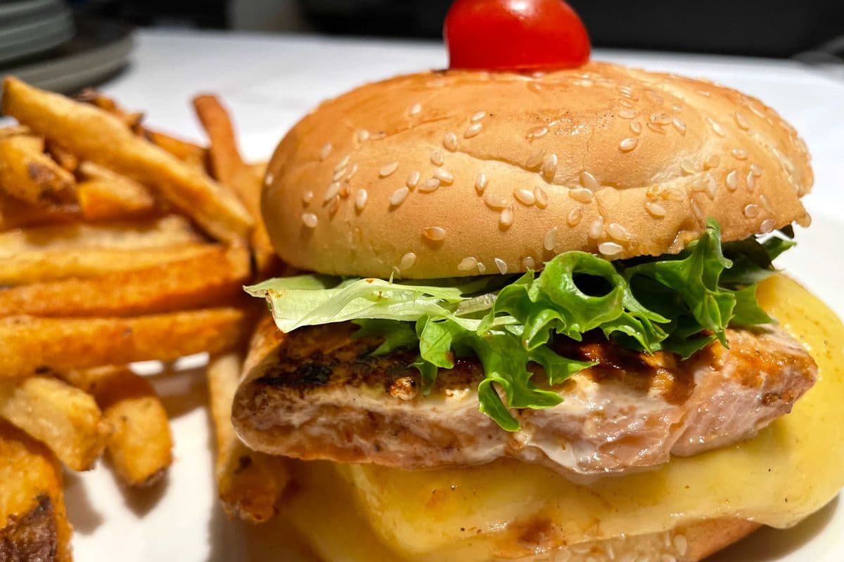 **NEW**Salmon Burger