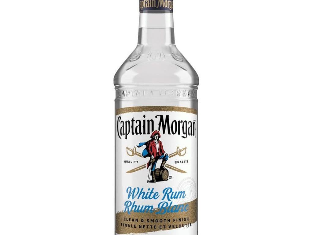 Captain Morgan White Rum (750 ml)
