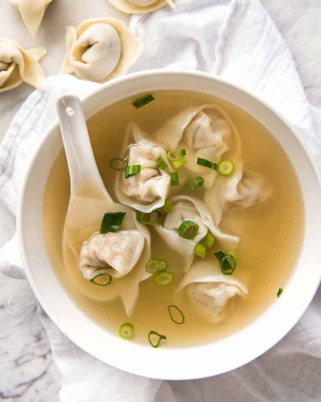 Chicken Wonton Soup (S13)