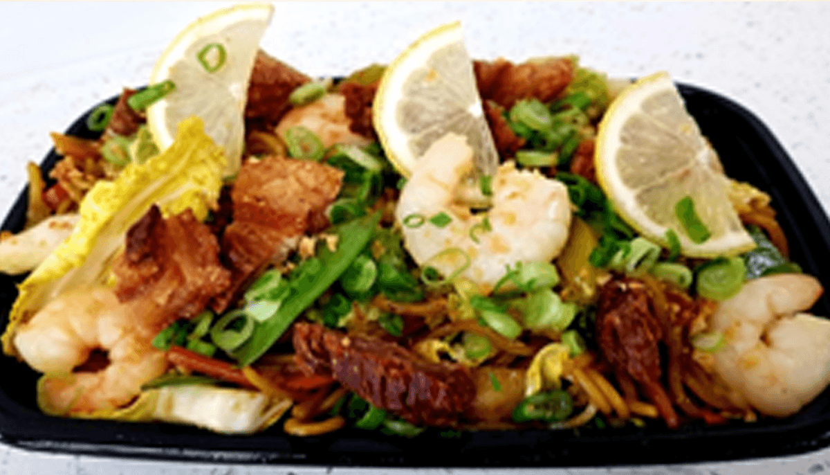 Special F1. Pancit Canton
