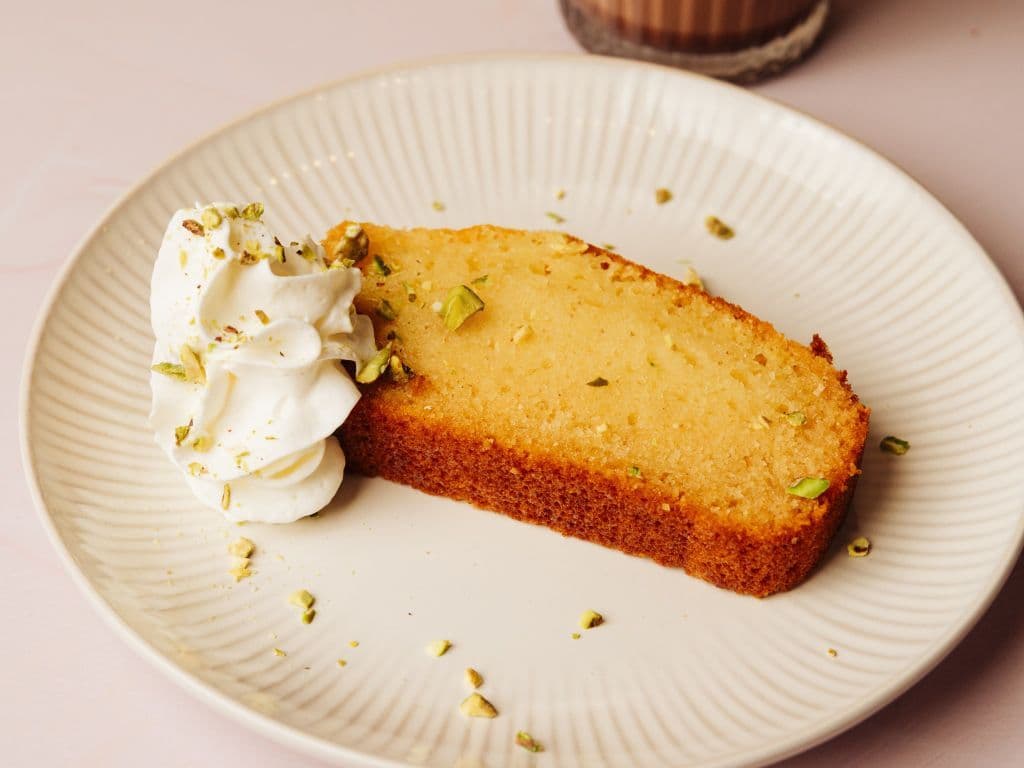 Iyengar Eggless Cake