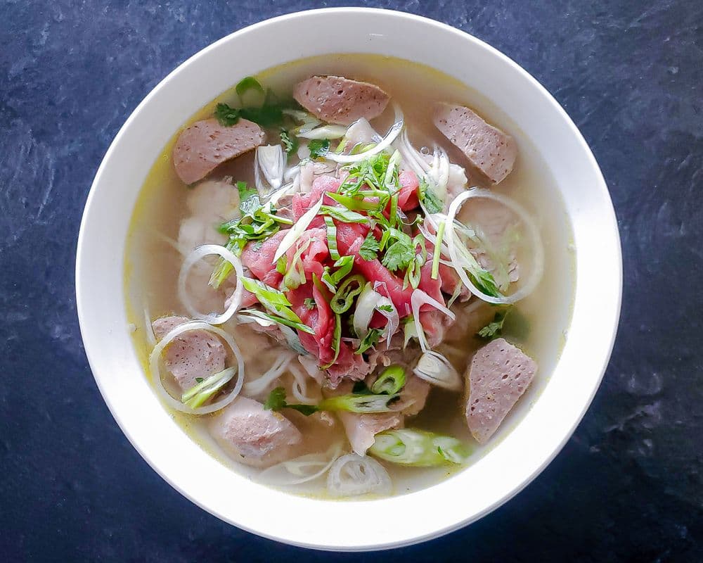 P4. Rare Steak, Brisket and Beef Ball, and Rice Noodle in Beef Broth (Phở Tái, Nạm, and Bồ Viên) - The Pho Special~Phở Đặc Biệt