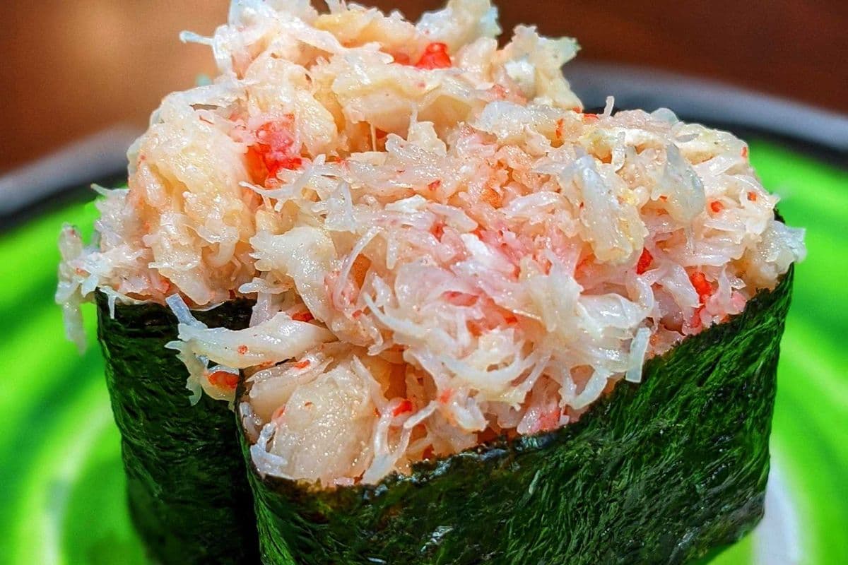 46. Spicy Snow Crab Nigiris (2 pcs)