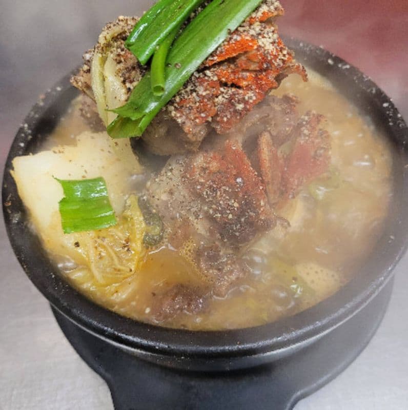 Pork Backbone Stew(뚝배기감자탕)