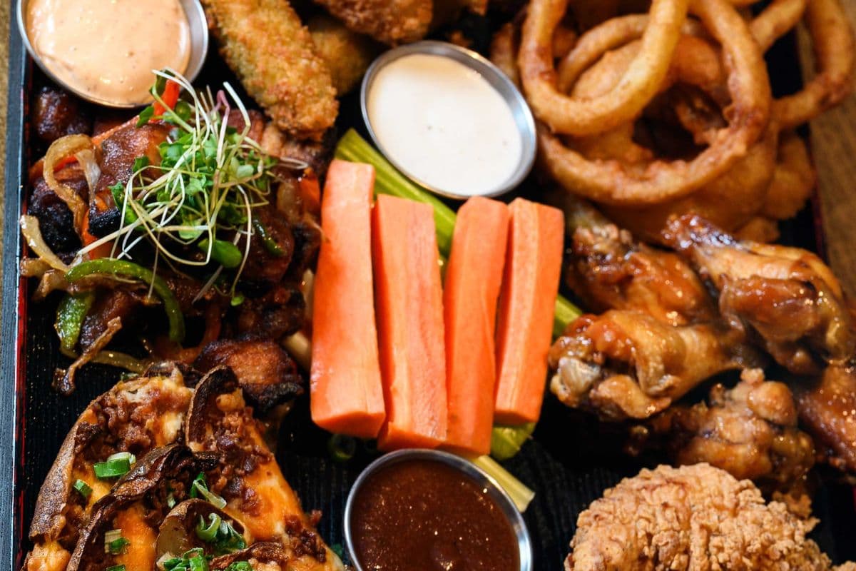 The Station Platter