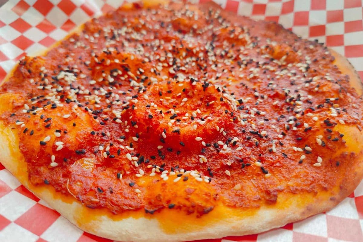 Muhammara Manakeesh