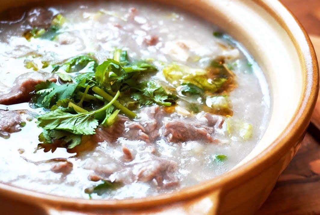 Minced Beef with Chinese Parsley Congee / 香茜碎牛粥 (碗)