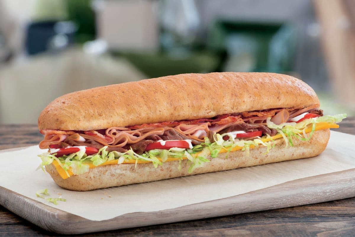 Large Ultimate Club Premium Sub