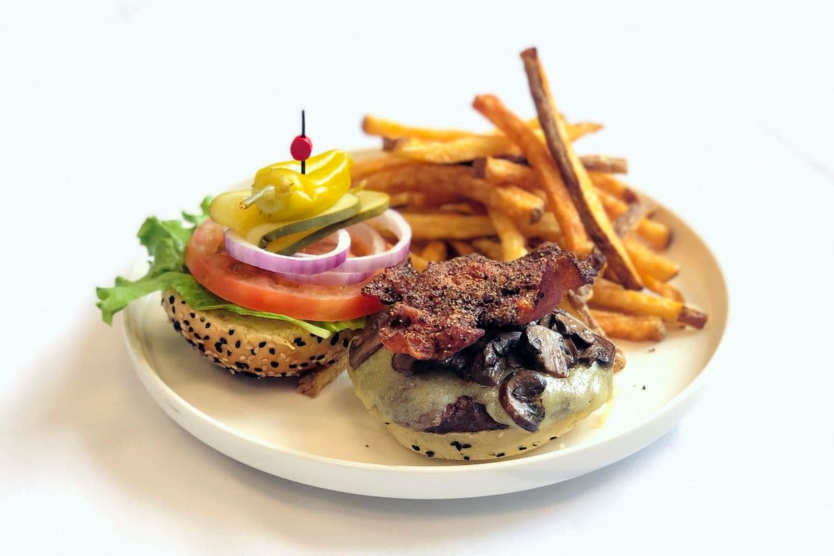 Bacon Mushroom Burger