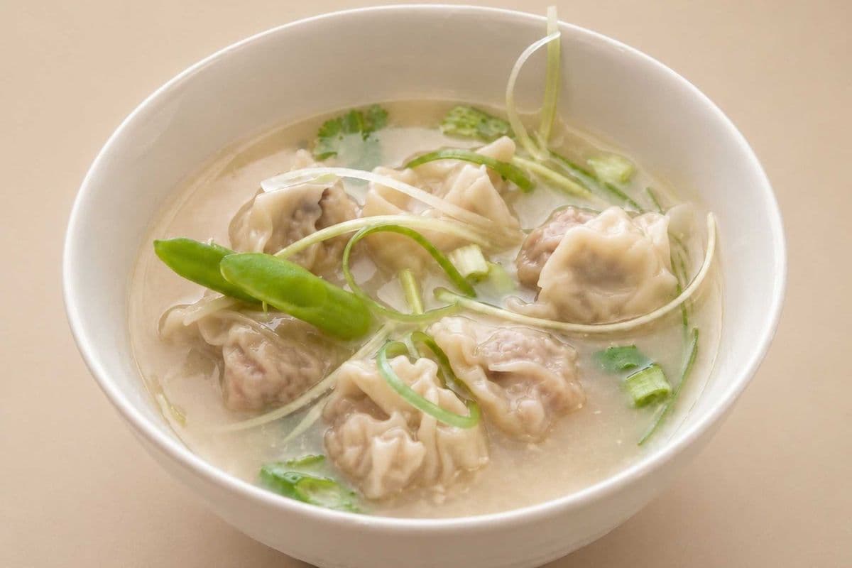 Side- Miso Wonton Soup (Pork & Shrimp) (6 pcs)