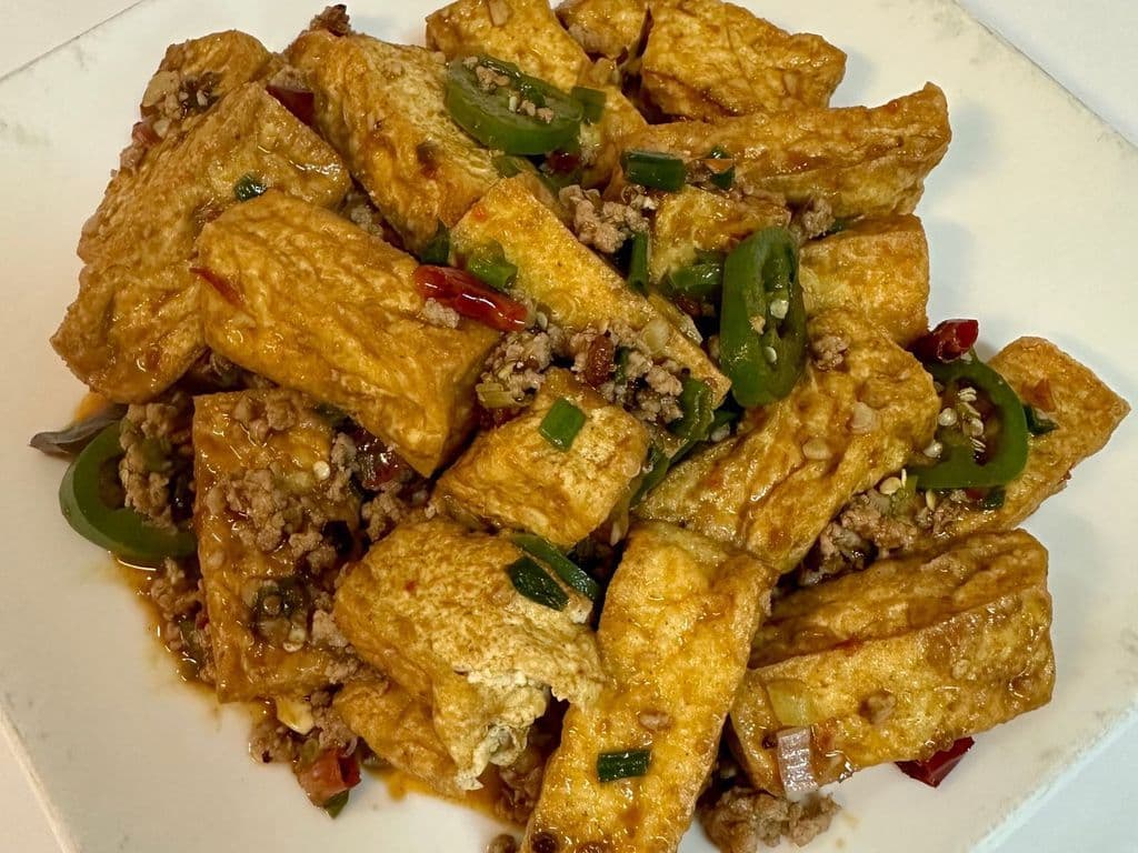 Stewed Tofu (香焖豆腐)