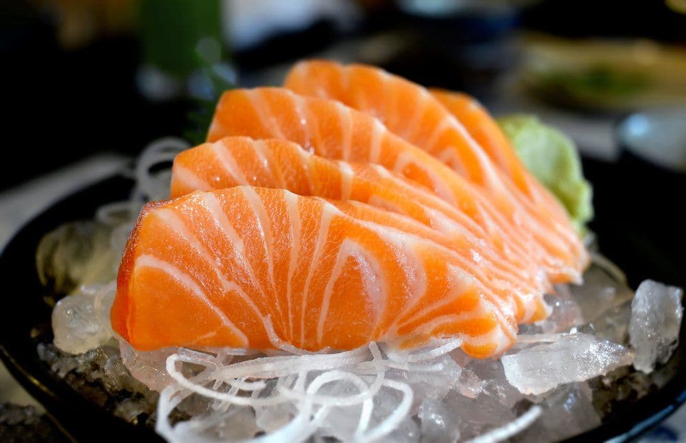 L1. Salmon Sashimi (3 pcs) - 三文鱼