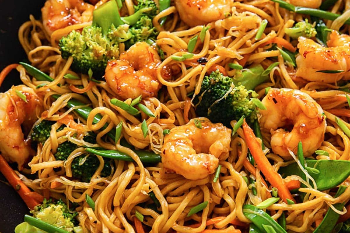 X4. Vietnamese chow mien (egg noodle)
