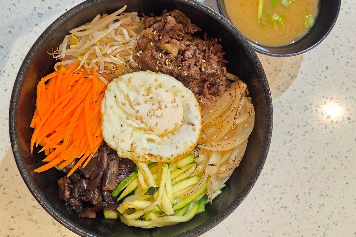 Seafood Bibimbab