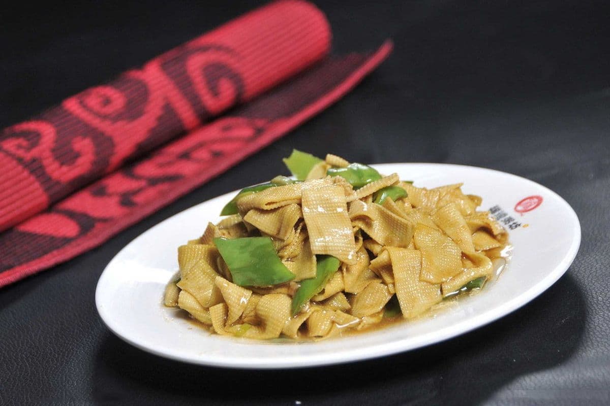Dried Tofu with green peppers 尖椒干豆腐