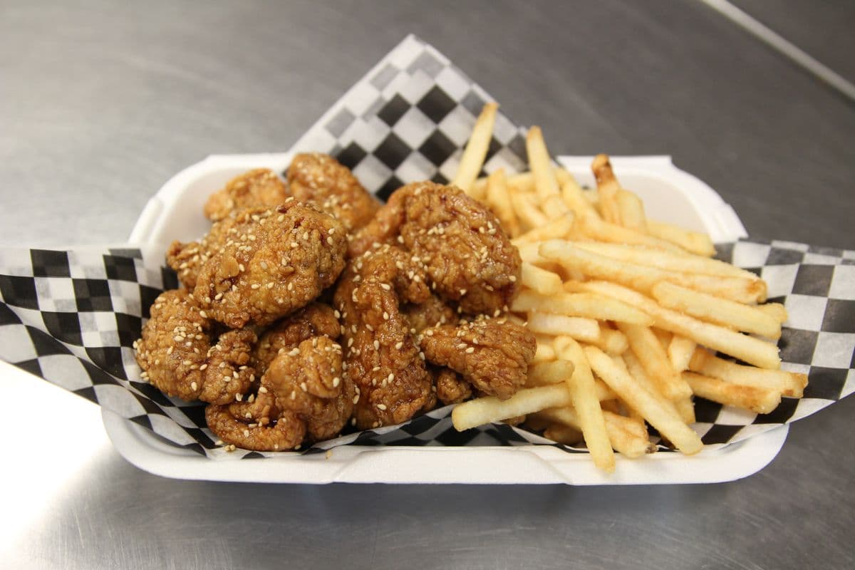Sweet Soy Sauce Boneless Fried Chicken