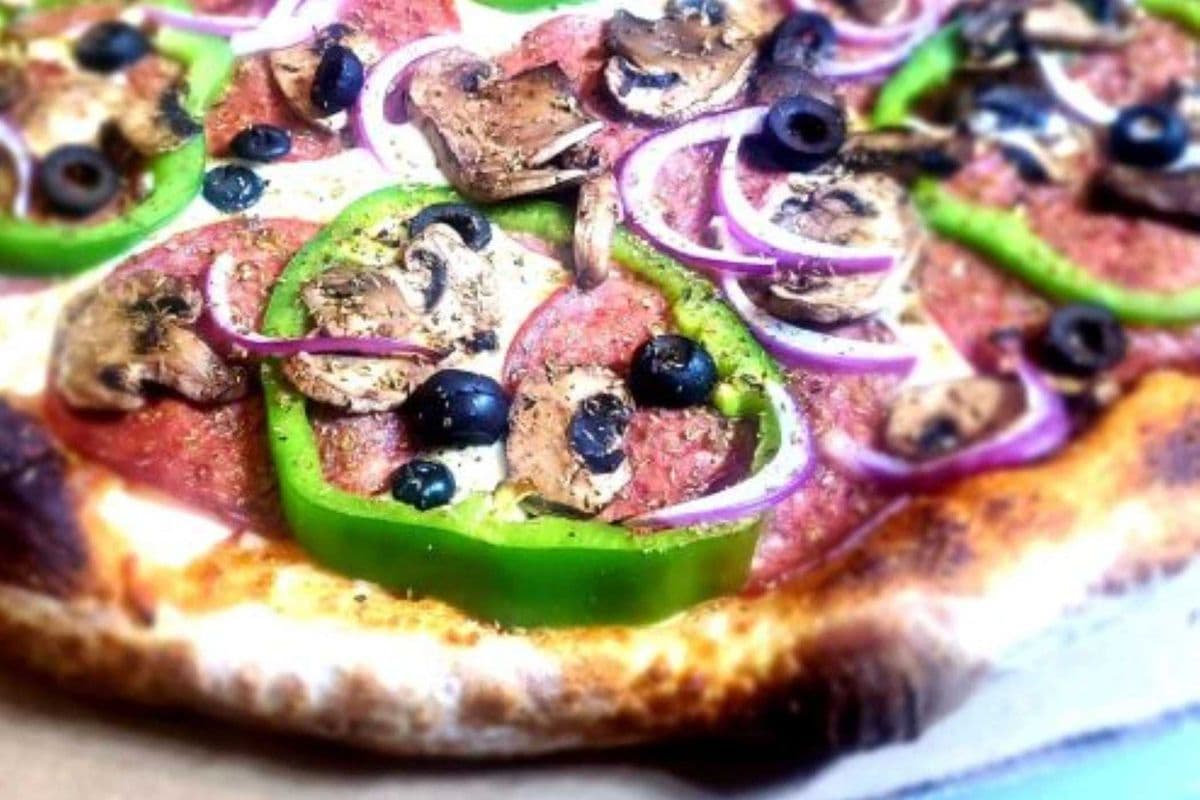 Pizza Toute Garnie / All Dressed Pizza