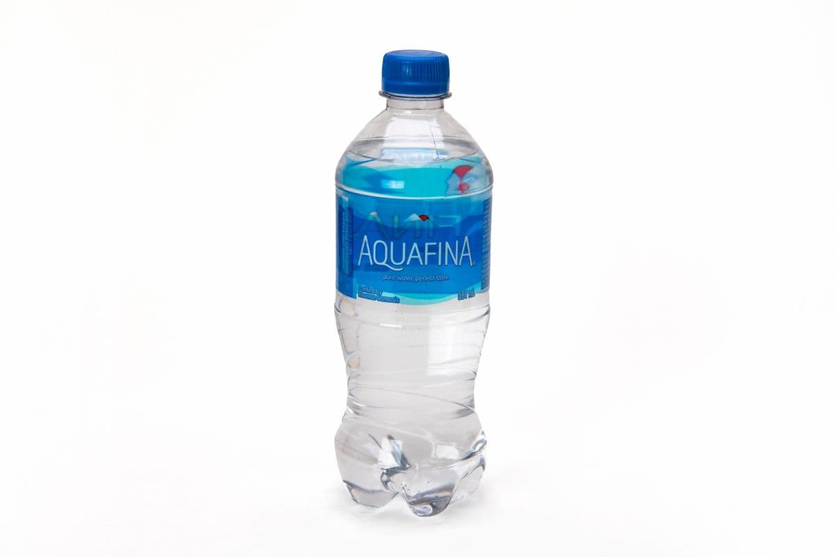 Bouteille d'eau / Bottled Water