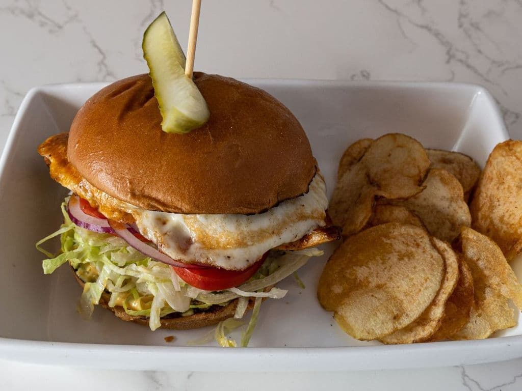 Blackened Chicken Burger - OO