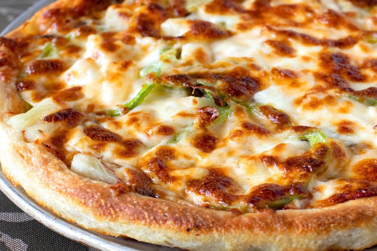 #26 Pineapple, Mushrooms, and Green Peppers Pizza