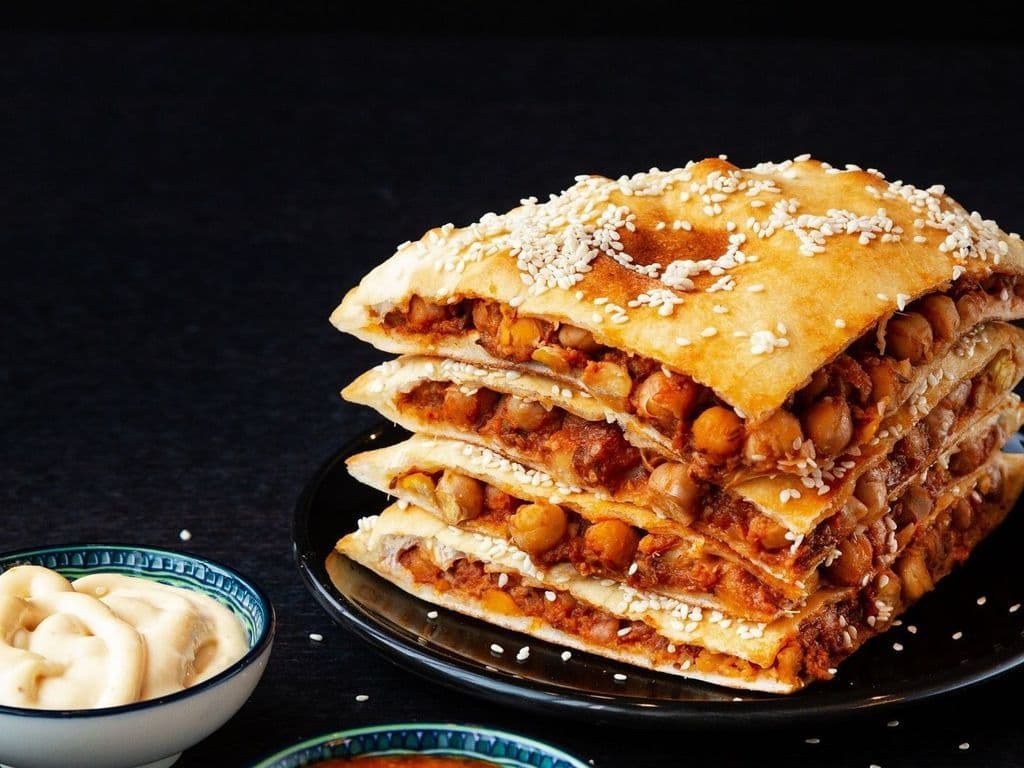 Chana Chaat Naan