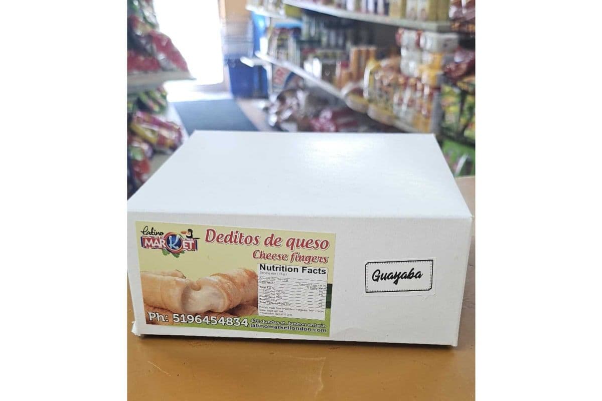 cheese and guava fingers (box of 10 fingers)