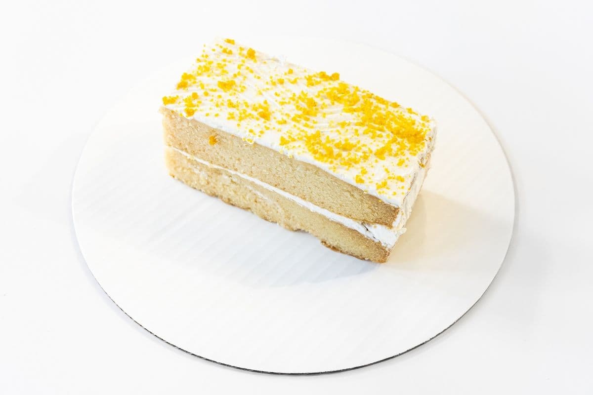 Lemon Vanilla Layer Cake (6 Servings)