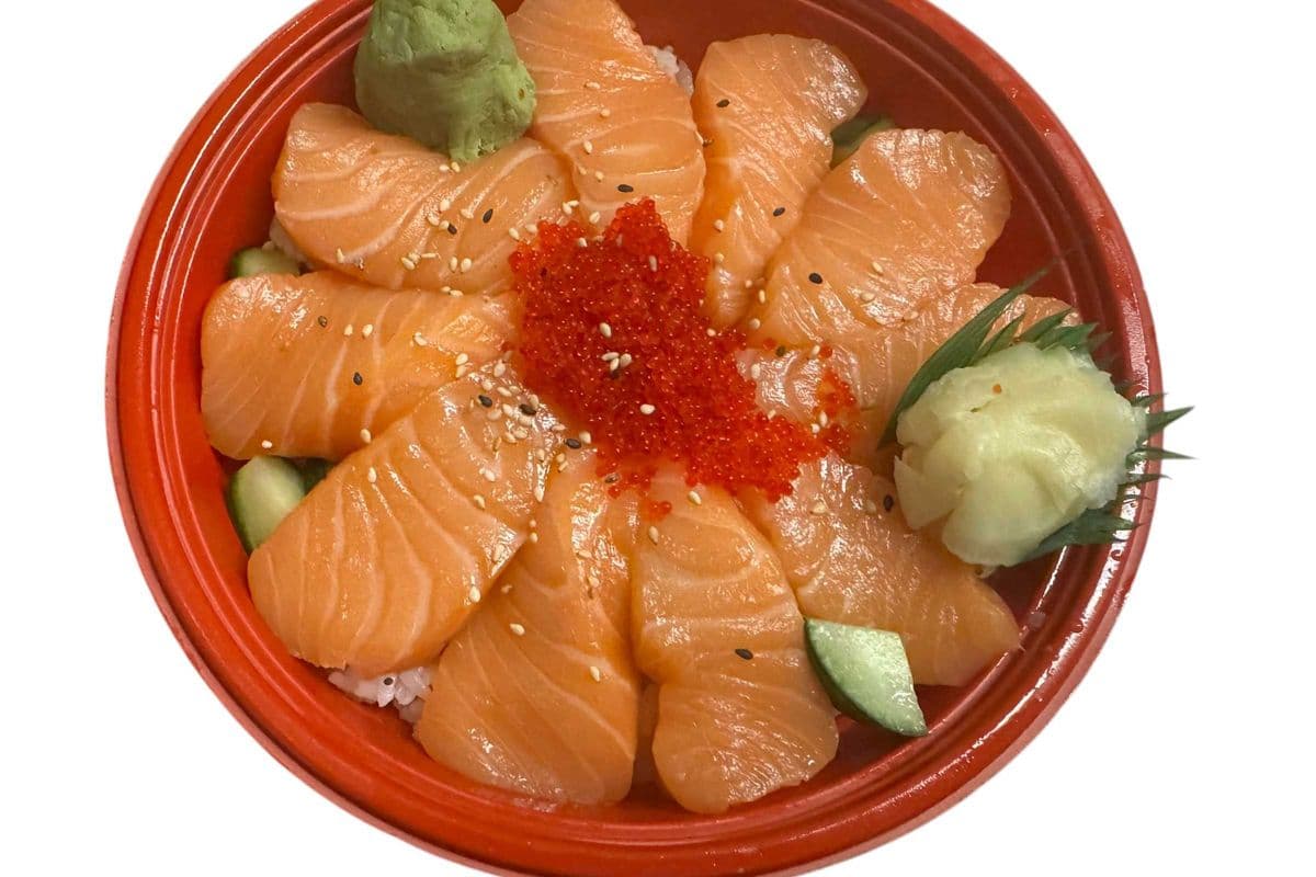 D1) Sake Don (Salmon)
