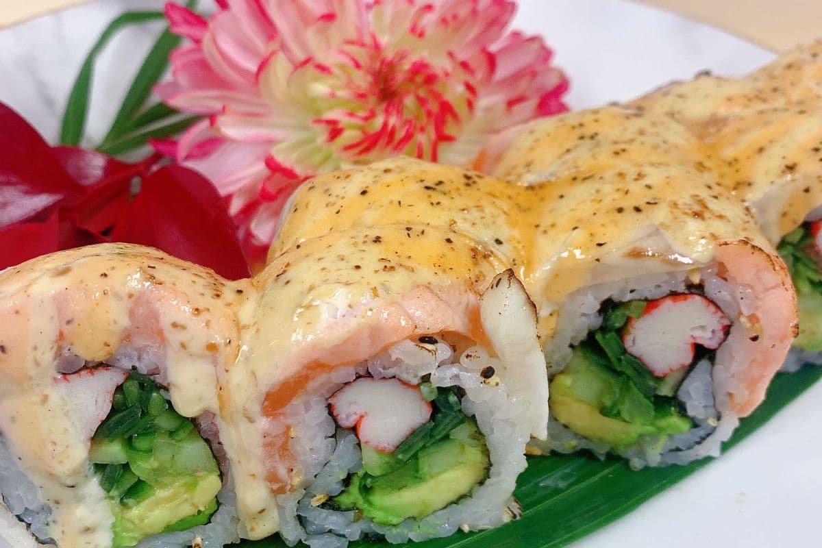 H07. Sea Queen Roll (8 pcs)