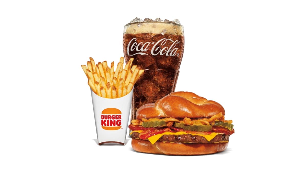 Hamburger bacon bretzel grand format