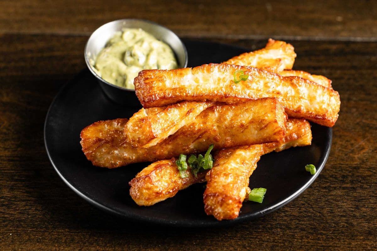 Bâttonets de Fromage de Halloumi Frits // Fried Halloumi Cheese Sticks