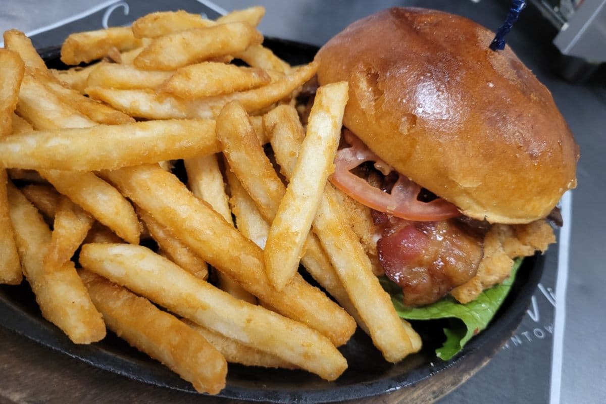Crispy Panko Chicken Maple BLT