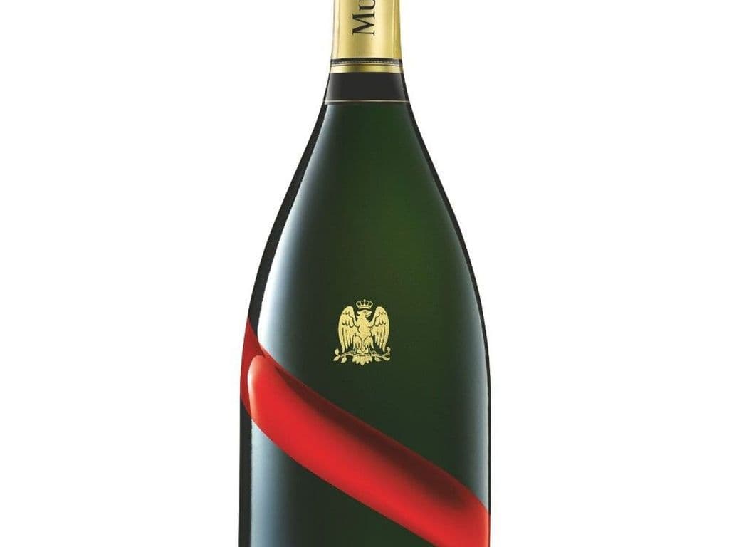 Mumm G.H. Grand Cordon Brut Champagne (750 ml)