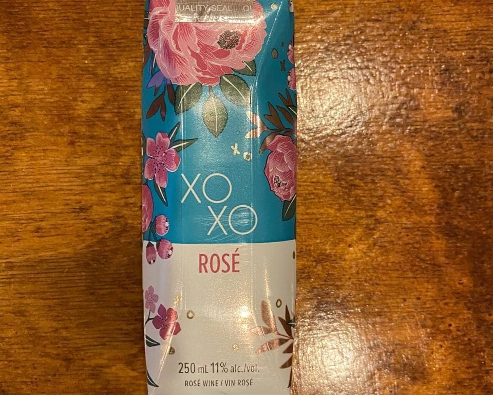 XOXO Rose box250ml (11% alc.vol)