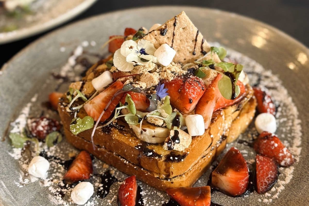 PAIN DORÉ SMORES - SMORES FRENCH TOAST
