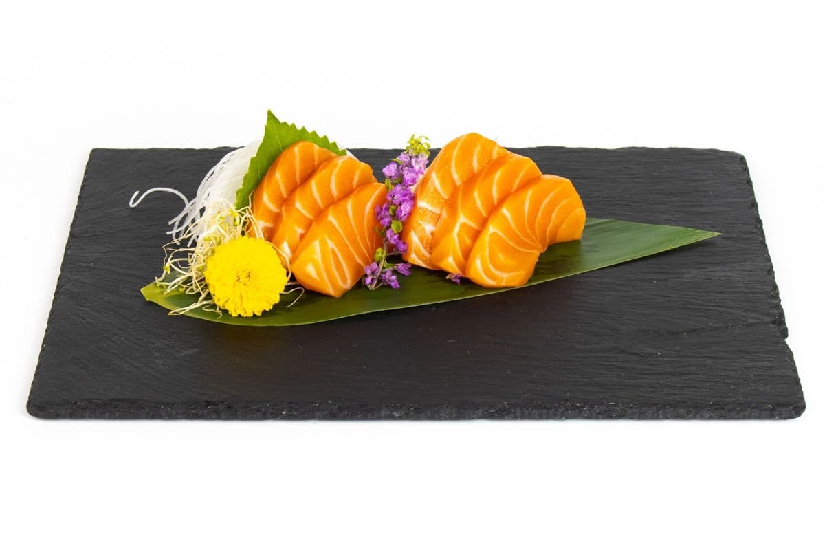 Salmon Sashimi Appetizer (6 pcs)