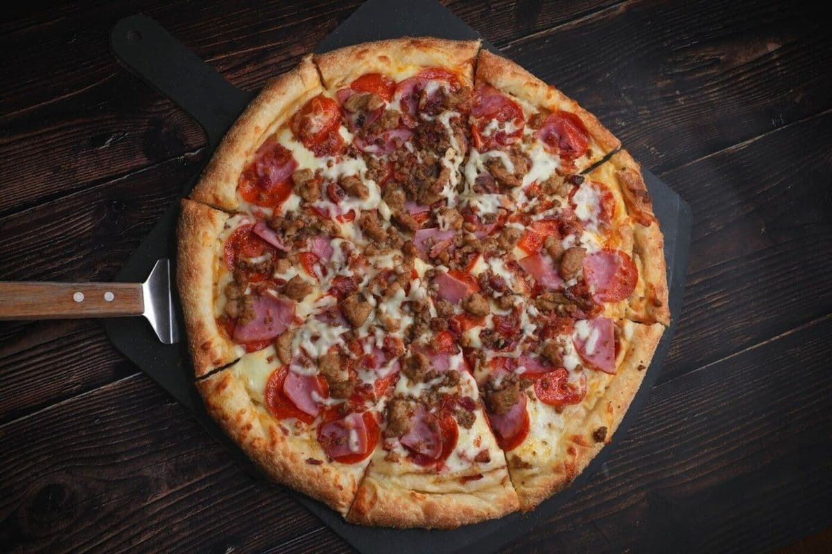 14" X-Large Meat Lovers Pizza
