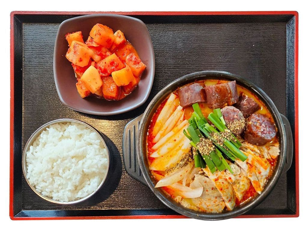 Spicy Soondae Gukbab